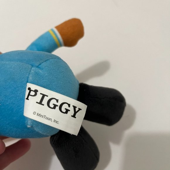 Roblox Piggy Officer Doggy 9" Series 2 Collectible Plush 2021 Minitoon PhatMojo - Picture 9 of 9